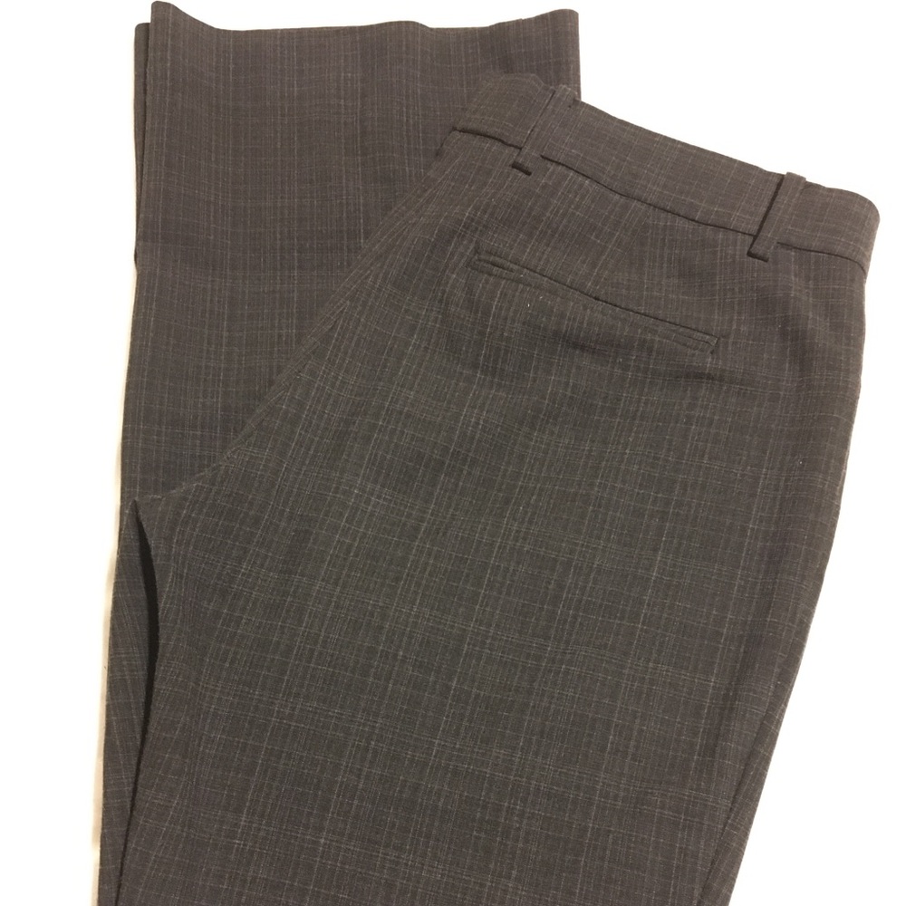 Gap: Modern Boot slacks /  trousers. Gray & white